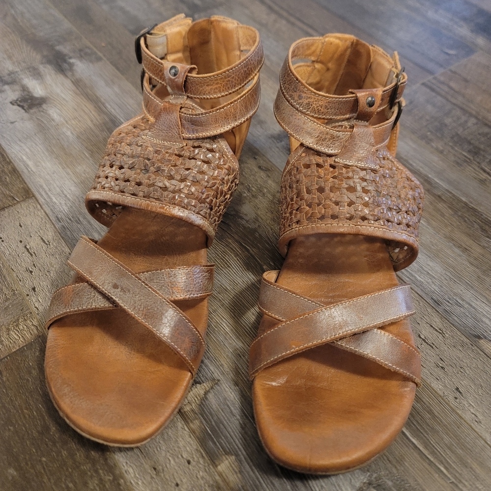 BED STU Capriana Sandal